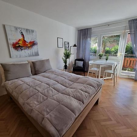 The Rowhouse Apartment Ljubljana - Free Parking المظهر الخارجي الصورة