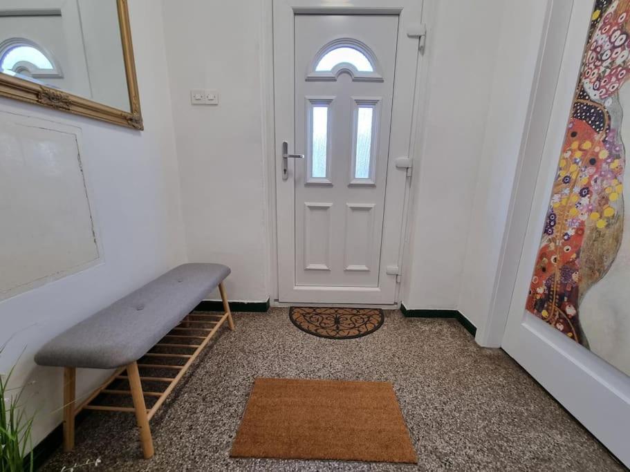 The Rowhouse Apartment Ljubljana - Free Parking المظهر الخارجي الصورة