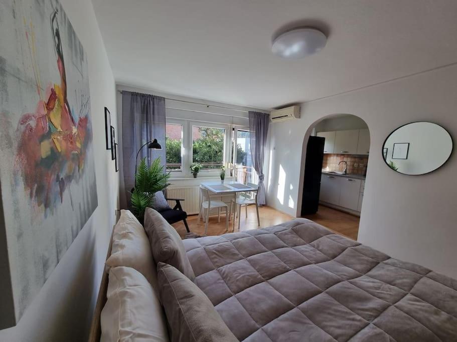 The Rowhouse Apartment Ljubljana - Free Parking المظهر الخارجي الصورة